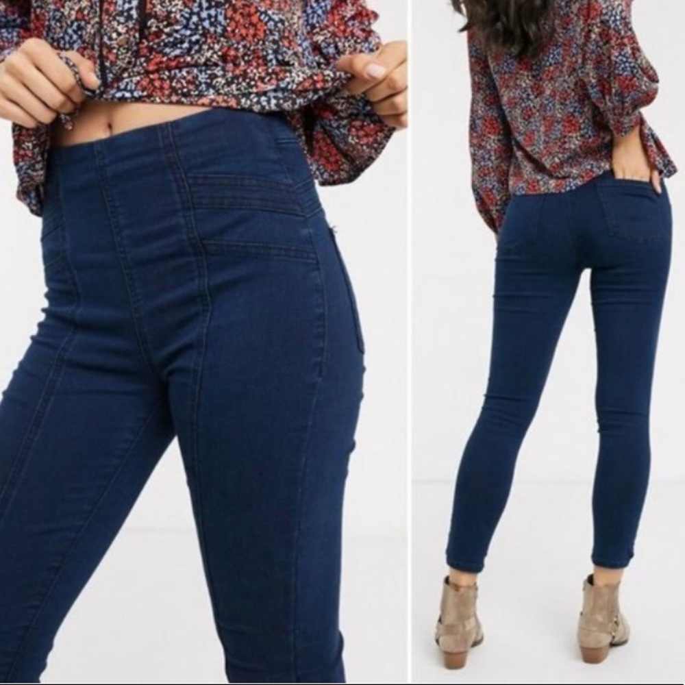 We The Free Pull On Dark Blue Skinny Jeans Size 26